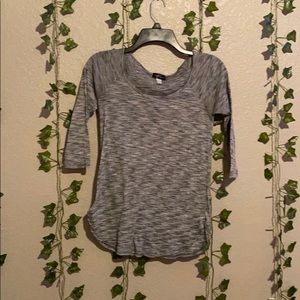 Grey 3/4 shirt